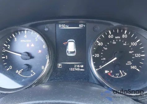 2017 Nissan Rogue Sv z USA, uszkodzony, nr VIN JN8AT2MV6HW016875